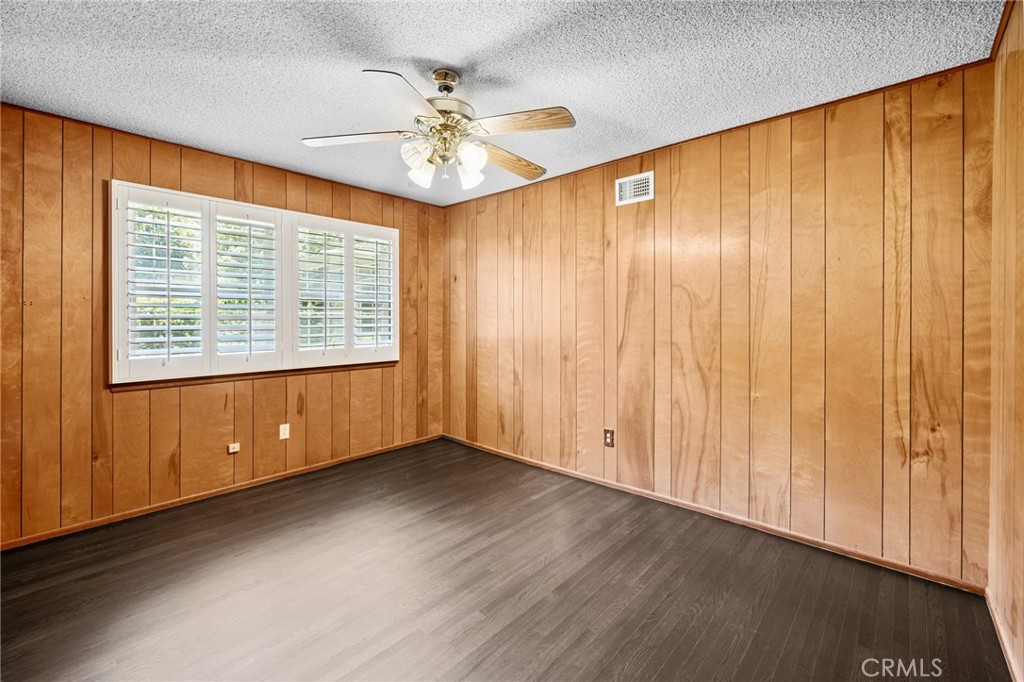 MLS #IV25152411 img 34