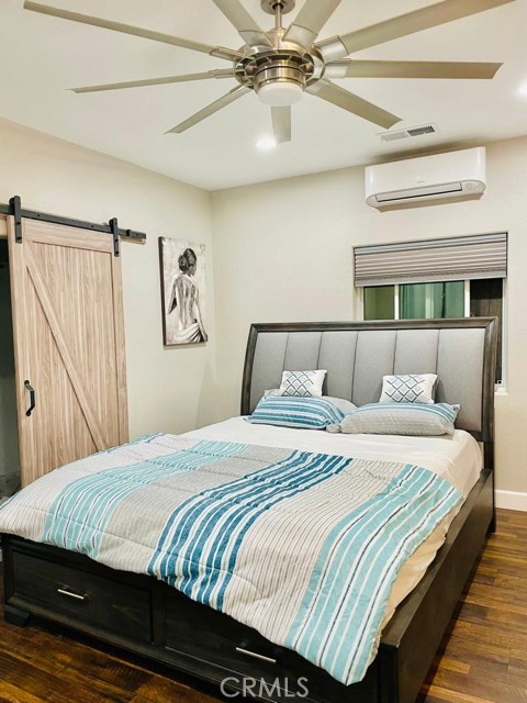 Detail Gallery Image 16 of 22 For 612 W Packwood, Visalia,  CA 93277 - 5 Beds | 3/1 Baths