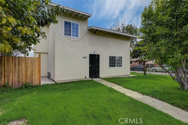 Detail Gallery Image 24 of 29 For 2202 E Hatchway St, Compton,  CA 90222 - 5 Beds | 2 Baths