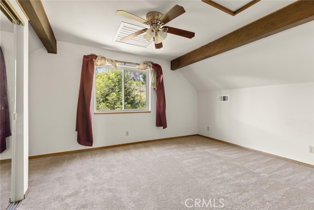 3 Town Hill Way, Berry Creek CA: https://media.crmls.org/medias/d5cf12d4-fc18-4983-849d-27999dbd09ac.jpg