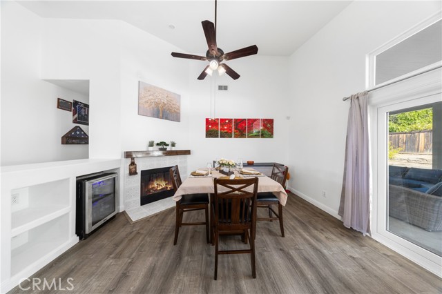 2664 W White Pine, San Bernardino CA: https://media.crmls.org/medias/d5cf1d94-bd58-44e9-99de-26b8a56518be.jpg