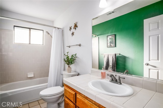 Detail Gallery Image 14 of 29 For 7167 Live Oak Dr, Sanger,  CA 93657 - 3 Beds | 2 Baths