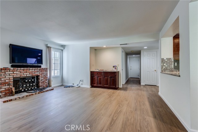 Detail Gallery Image 16 of 38 For 617 Calle Santa Barbara, San Dimas,  CA 91773 - 4 Beds | 3 Baths