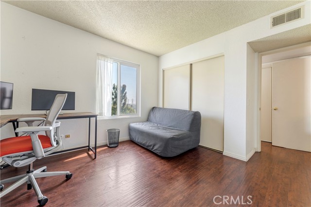 Detail Gallery Image 19 of 26 For 1620 Neil Armstrong St #206,  Montebello,  CA 90640 - 2 Beds | 2 Baths