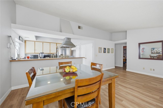 Detail Gallery Image 14 of 54 For 301 Oleander, San Jacinto,  CA 92582 - 4 Beds | 3 Baths