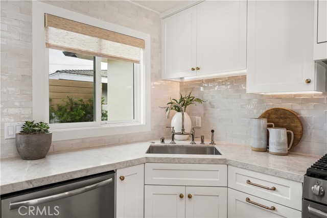 Detail Gallery Image 12 of 29 For 2134 Orange Ave #E135,  Costa Mesa,  CA 92627 - 2 Beds | 1 Baths