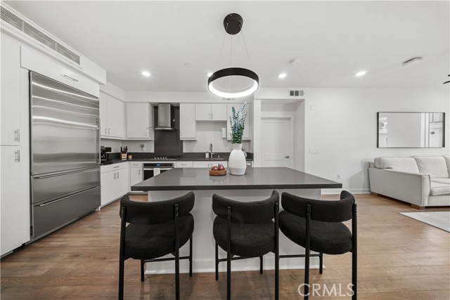 Detail Gallery Image 3 of 24 For 2412 Nolita, Irvine,  CA 92612 - 2 Beds | 2 Baths