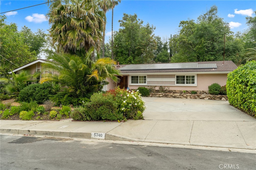 5740 Wallis Lane, Woodland Hills, CA 91367