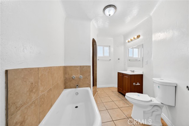 Image 25 of 39 For 3119 76th  