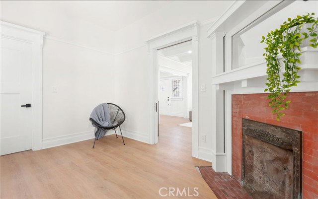 Detail Gallery Image 14 of 44 For 1720 S Kingsley, Los Angeles,  CA 90006 - 4 Beds | 3 Baths