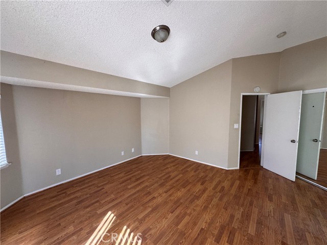 Detail Gallery Image 20 of 44 For 4546 Grandview Dr, Palmdale,  CA 93551 - 3 Beds | 3 Baths