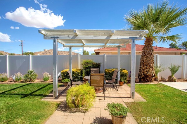 Detail Gallery Image 39 of 57 For 14545 Rincon Rd, Apple Valley,  CA 92307 - 3 Beds | 2/1 Baths
