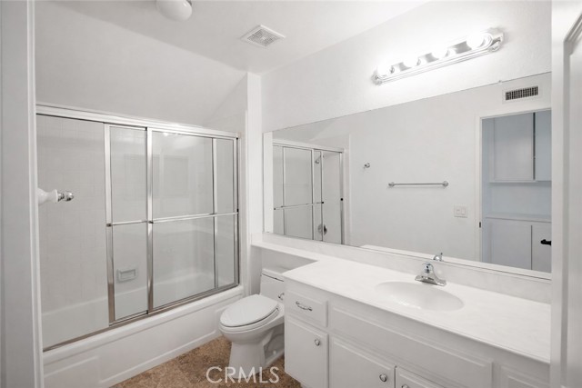 Detail Gallery Image 8 of 9 For 37 Summerwind, Irvine,  CA 92614 - 3 Beds | 2/1 Baths