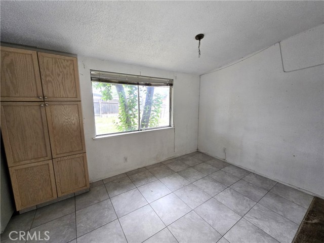 Detail Gallery Image 6 of 25 For 1257 N Bailey, Fresno,  CA 93727 - 3 Beds | 2 Baths