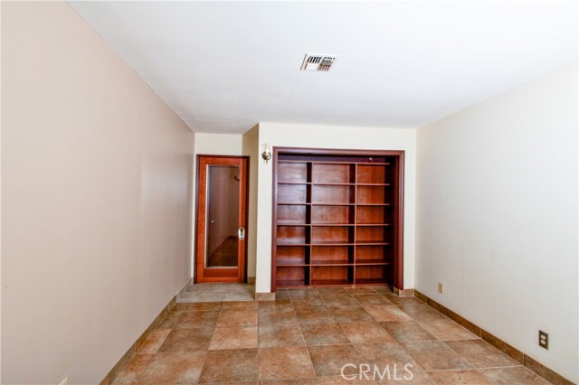 Image 17 of 32 For 64337 Doral Drive