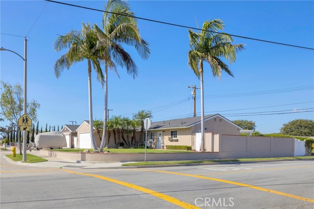 Detail Gallery Image 7 of 75 For 5411 Marion Ave, Cypress,  CA 90630 - 4 Beds | 1/1 Baths