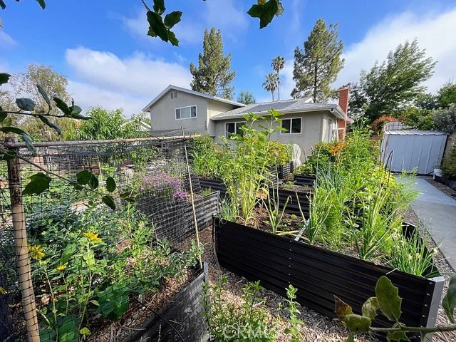 Detail Gallery Image 18 of 19 For 3816 Hartung Ct, Newbury Park,  CA 91320 - 4 Beds | 2/1 Baths