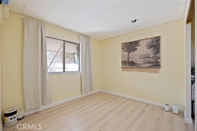 701 E Lassen Avenue, Chico CA: https://media.crmls.org/medias/d5d7a3cb-3747-43c7-940d-9828aebb3596.jpg