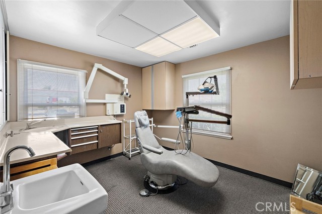 Image 10 of 25 For 700 Brea Boulevard