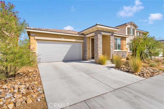 Detail Gallery Image 2 of 23 For 13056 Lancaster, Hesperia,  CA 92344 - 3 Beds | 2 Baths