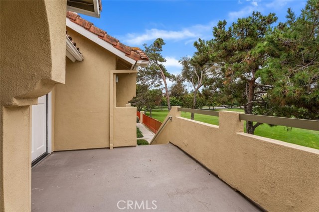 89 Alberti Aisle, Irvine CA: https://media.crmls.org/medias/d5d86fc9-4d7d-46b0-8b02-4205ef53086c.jpg