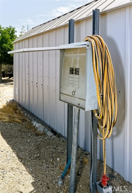 Detail Gallery Image 30 of 31 For 1895 Barkley Ranch Rd, Pinon Hills,  CA 92372 - 3 Beds | 2 Baths