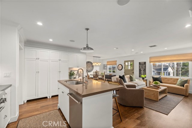 1147 7th Street, Hermosa Beach, California 90254, 3 Bedrooms Bedrooms, ,2 BathroomsBathrooms,Residential,For Sale,7th Street,SB25258608 1147 7th Street, Hermosa Beach, California 90254, 3 Bedrooms Bedrooms, ,2 BathroomsBathrooms,Residential,For Sale,7th Street,SB25258608