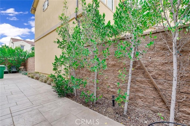 Detail Gallery Image 33 of 45 For 20831 W Acorn, Porter Ranch,  CA 91326 - 4 Beds | 3 Baths