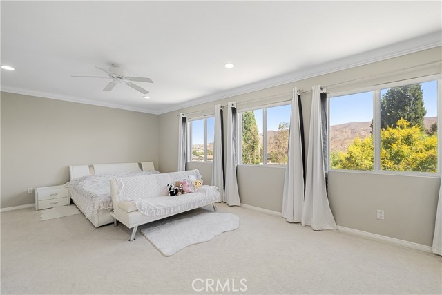 Detail Gallery Image 18 of 39 For 25418 Singleleaf St, Corona,  CA 92883 - 5 Beds | 3/1 Baths