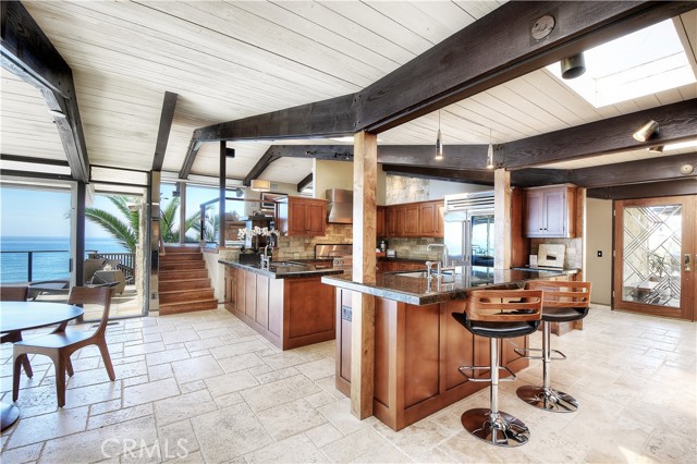 405 Calle Alicia, San Clemente CA: https://media.crmls.org/medias/d5da1e0e-87a3-47bc-8111-642c928bf650.jpg