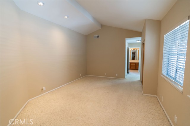 Detail Gallery Image 13 of 23 For 23169 Mulholland, Woodland Hills,  CA 91364 - 3 Beds | 3 Baths