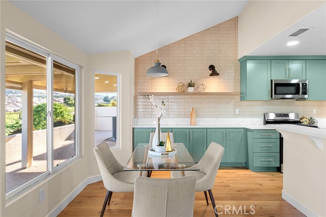 Detail Gallery Image 5 of 64 For 4952 Copper Creek Dr, Banning,  CA 92220 - 3 Beds | 2/1 Baths