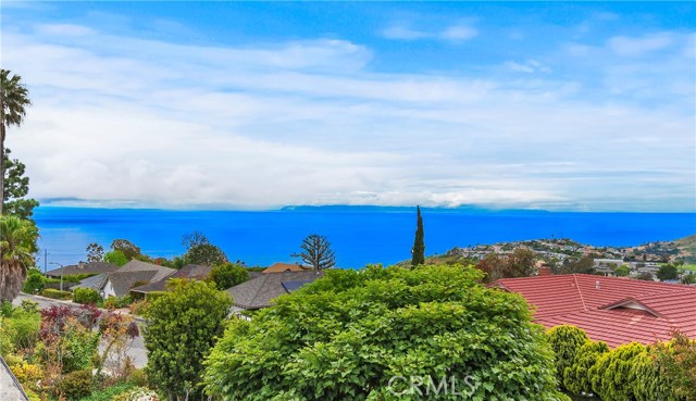 3074 Cresta Way, Laguna Beach, CA 92651