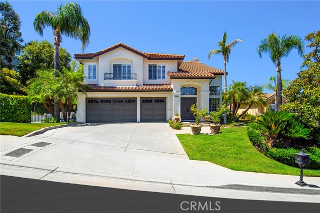 Detail Gallery Image 4 of 50 For 3941 Rock Hampton Dr, Tarzana,  CA 91356 - 5 Beds | 3 Baths