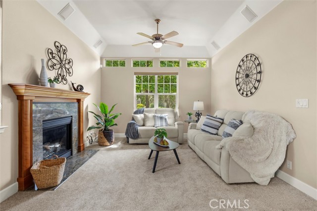 Detail Gallery Image 3 of 30 For 9 Arminta Ct, Chico,  CA 95928 - 4 Beds | 2 Baths