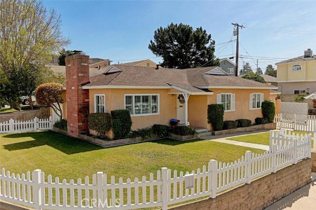 2208 Glick Court, Redondo Beach, California 90278, 3 Bedrooms Bedrooms, ,1 BathroomBathrooms,Residential,Sold,Glick,SB16050073