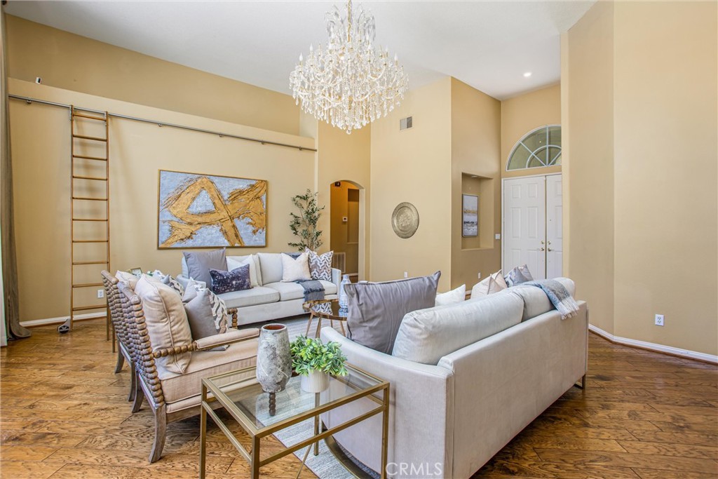 MLS #IG25186206 image #9