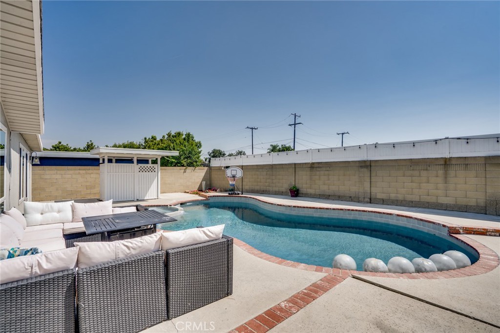 D5de0555 C111 4f6c 97a0 A4f6893315f8