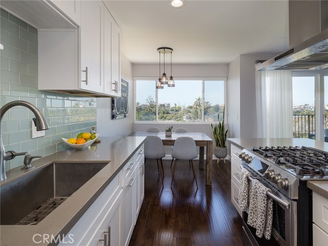 1720 Ardmore Avenue, Hermosa Beach, California 90254, 2 Bedrooms Bedrooms, ,1 BathroomBathrooms,Residential,Sold,Ardmore,SB23044725