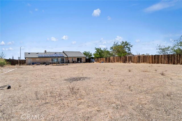 Detail Gallery Image 21 of 26 For 12831 Stage Coach Dr, Victorville,  CA 92392 - 3 Beds | 2 Baths