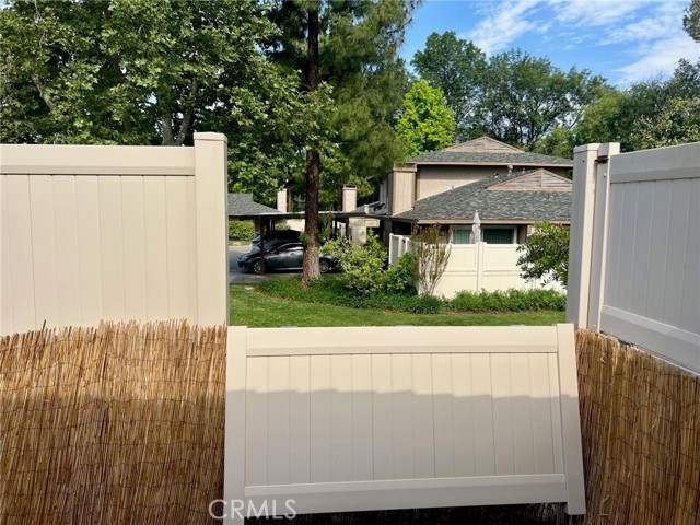 Detail Gallery Image 11 of 14 For 28723 Conejo View Dr, Agoura Hills,  CA 91301 - 3 Beds | 2 Baths