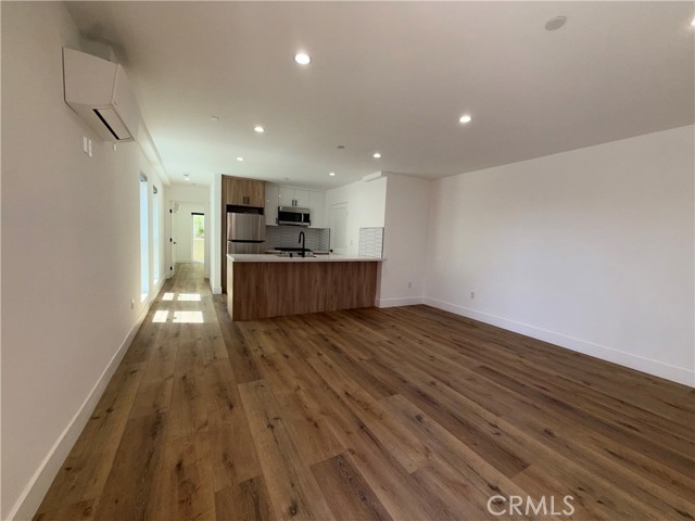 4454 Clinton Street, Los Angeles, California 90004, 1 Bedroom Bedrooms, ,1 BathroomBathrooms,Residential Lease,For Rent,4454 Clinton Street,CRSR25162028
