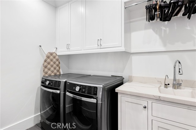 4164 Sunnyslope Avenue, Sherman Oaks CA: https://media.crmls.org/medias/d5dfe8fe-706f-4d26-9e78-fcde490d27e4.jpg