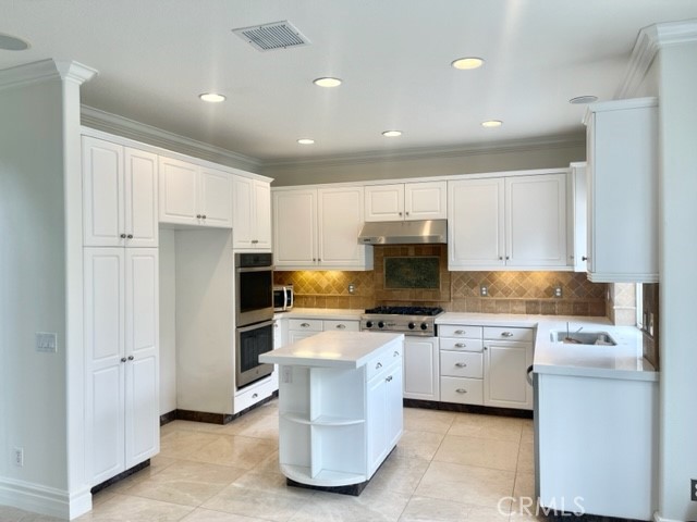 27585 Rosebud Way, Laguna Niguel CA: https://media.crmls.org/medias/d5e07709-77f1-4f88-a9df-d8a373360a0e.jpg