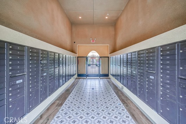 Detail Gallery Image 32 of 33 For 7155 Citrus Ave #376,  Fontana,  CA 92336 - 3 Beds | 2/1 Baths