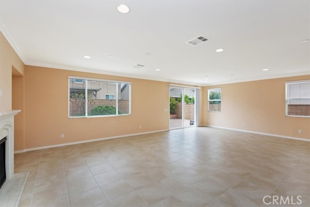 Detail Gallery Image 21 of 40 For 6136 Peregrine Dr, Jurupa Valley,  CA 91752 - 6 Beds | 3/1 Baths