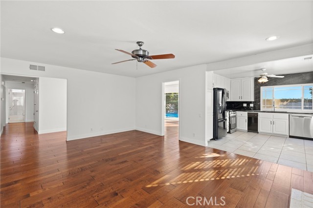 Detail Gallery Image 19 of 26 For 26602 Lira Cir, Mission Viejo,  CA 92691 - 3 Beds | 2 Baths