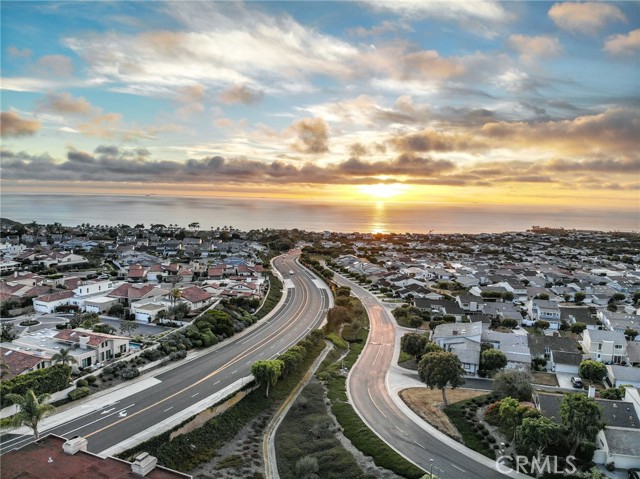 Detail Gallery Image 8 of 34 For 33702 Chula Vista Ave #C,  Dana Point,  CA 92629 - 3 Beds | 3 Baths