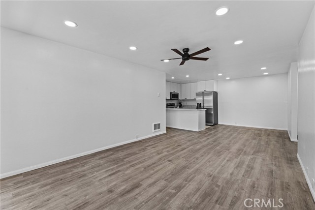 Detail Gallery Image 25 of 27 For 1885 Diamond Street #2-234,  San Diego,  CA 92109 - 2 Beds | 2 Baths