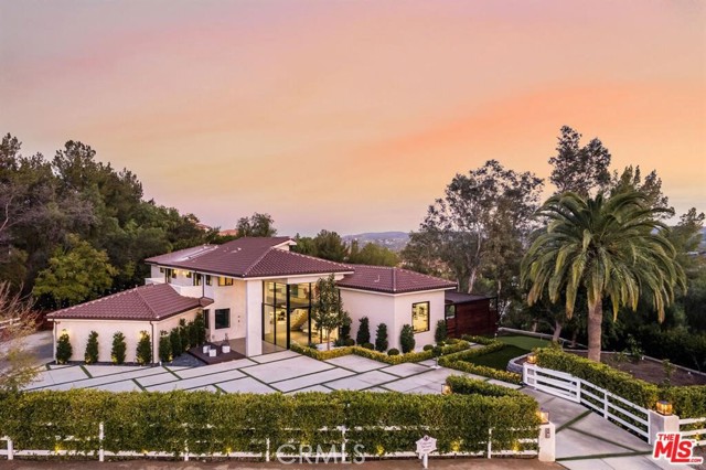 Front Image Thumbnail for CRSR26071784